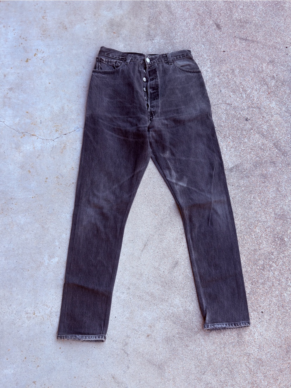 Re/done Levi Black Faded 28 inseam 31"